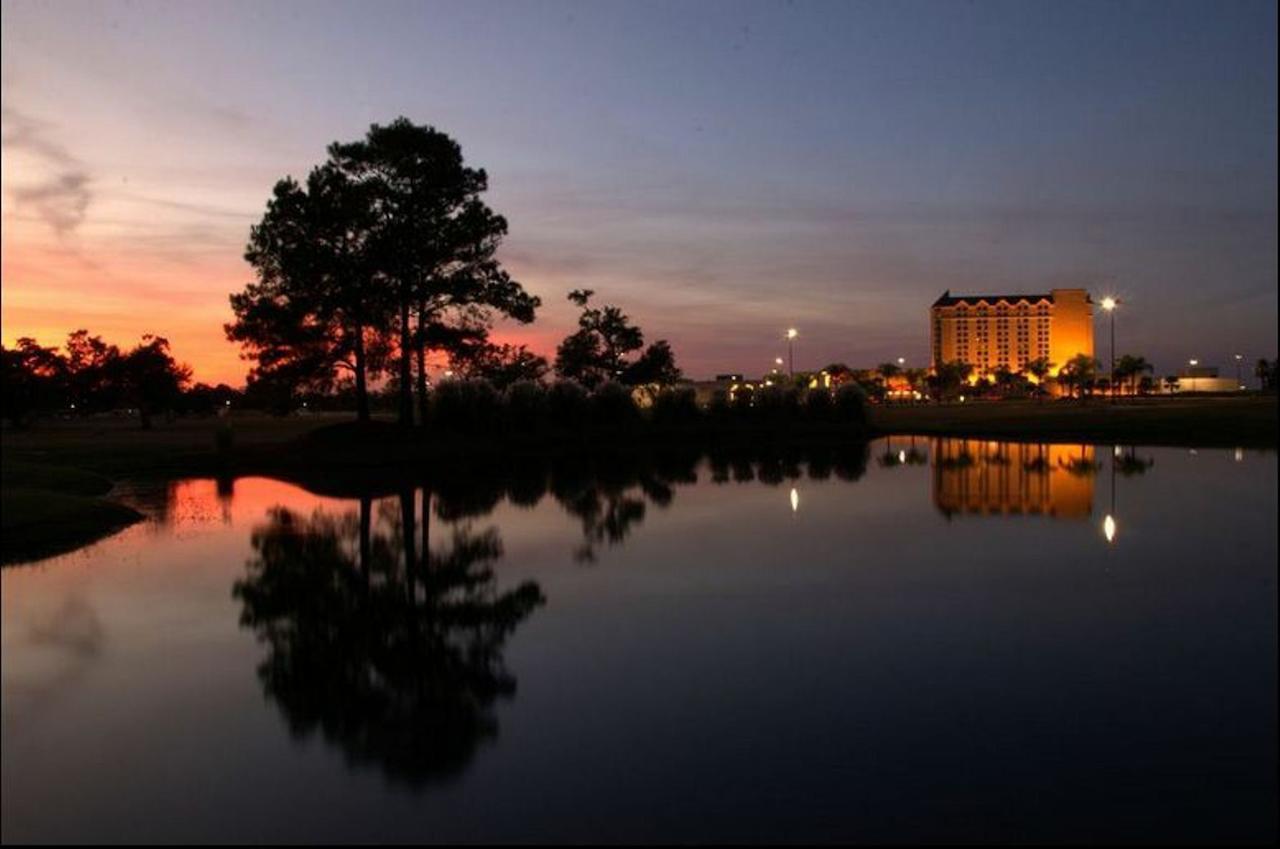 Hollywood Casino Gulf Coast Hotel Bay St. Louis Exterior photo